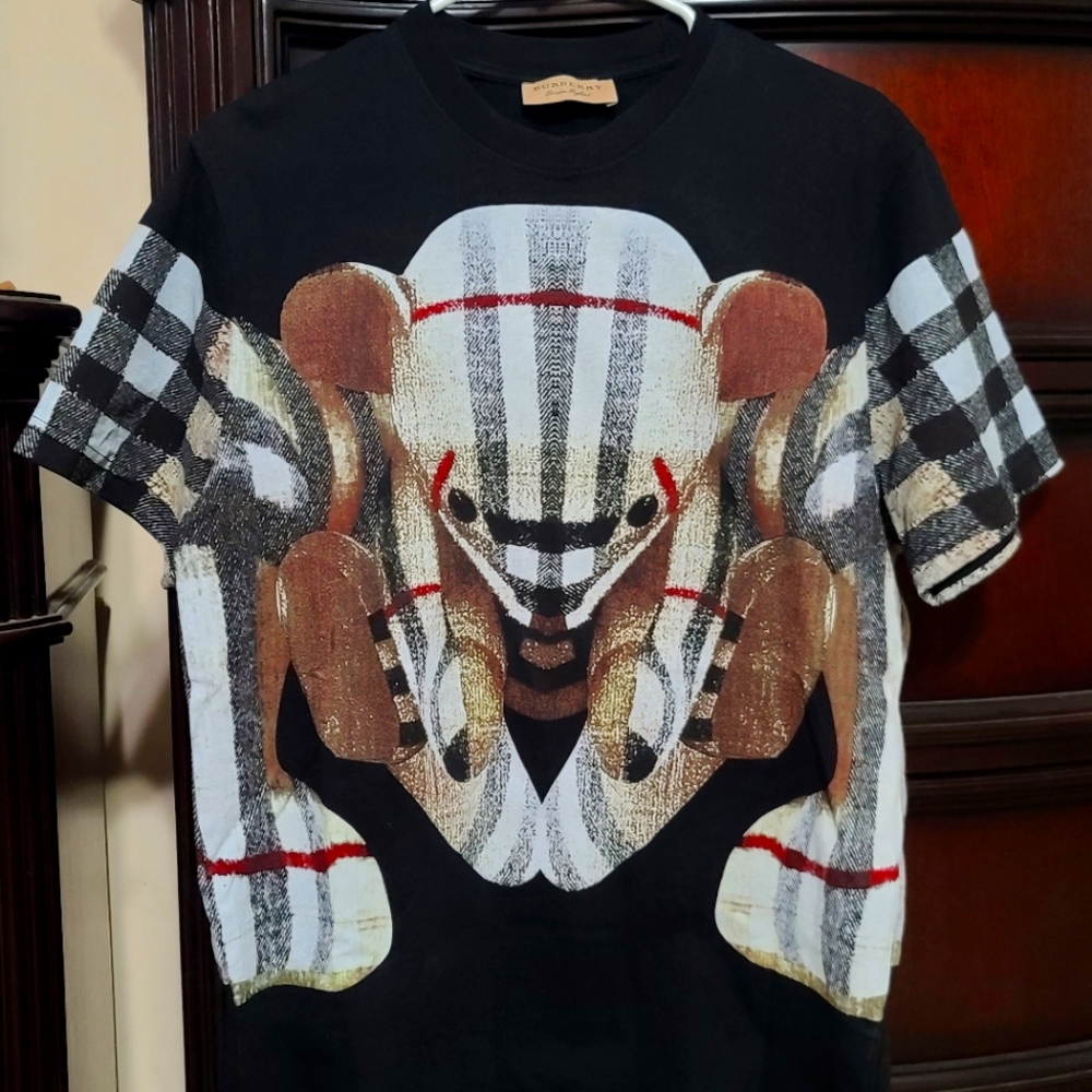 Burberry Black and White Graphic Tee